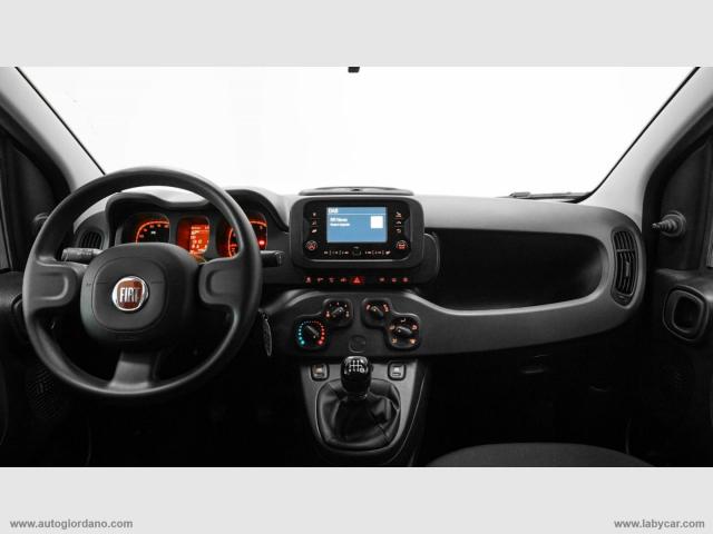 Auto - Fiat panda 1.0 firefly s&s hybrid