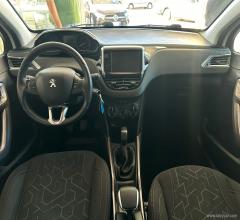 Auto - Peugeot 2008 1.4 hdi 68 cv active