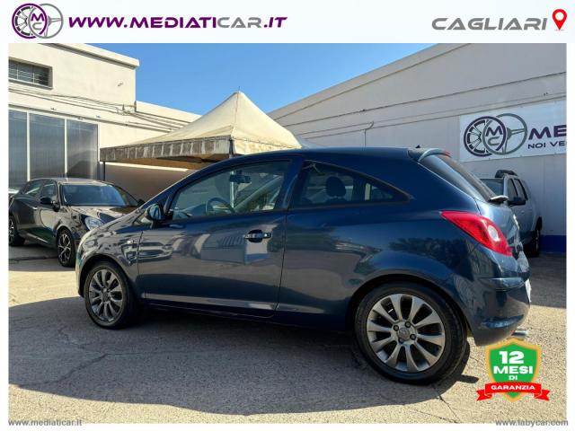 Auto - Opel corsa 1.2 3p. club