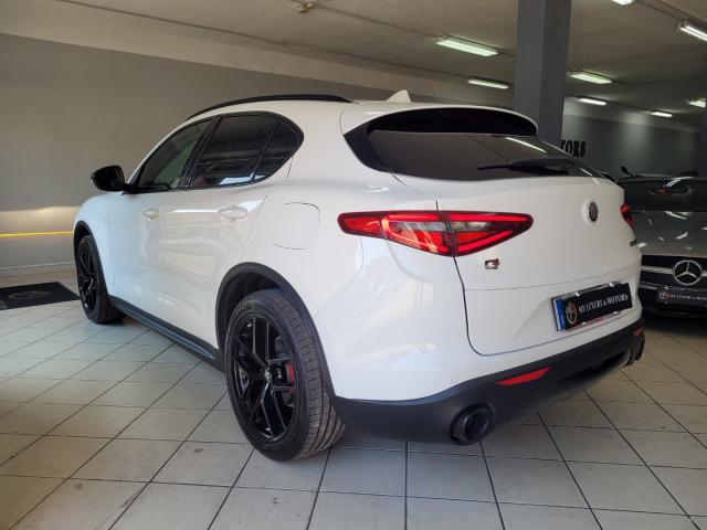 Auto - Alfa romeo stelvio 2.2 t.diesel 210cv at8 q4 b-tech