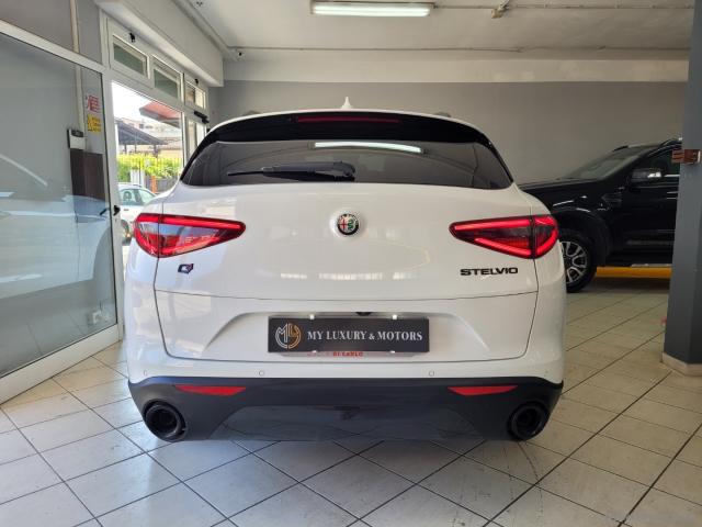 Auto - Alfa romeo stelvio 2.2 t.diesel 210cv at8 q4 b-tech