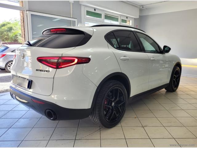 Auto - Alfa romeo stelvio 2.2 t.diesel 210cv at8 q4 b-tech