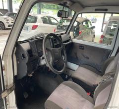 Auto - Suzuki samurai 1.3i berlina de luxe s