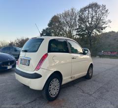 Auto - Lancia ypsilon 1.2 oro