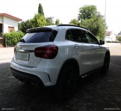 Auto - Mercedes-benz gla 200 d automatic premium