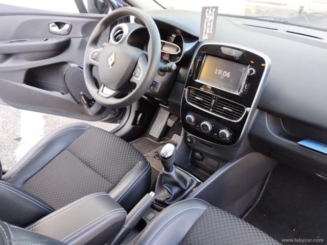 Auto - Renault clio 1.2 75 cv 5p. duel