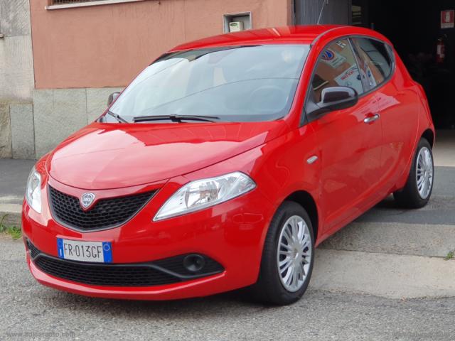 Auto - Lancia ypsilon 1.2 69 cv gpl 5p. mya