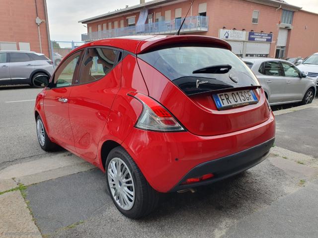 Auto - Lancia ypsilon 1.2 69 cv gpl 5p. mya