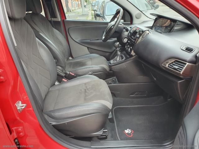 Auto - Lancia ypsilon 1.2 69 cv gpl 5p. mya