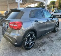 Auto - Mercedes-benz gla 220 cdi automatic 4matic premium