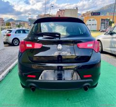 Auto - Alfa romeo giulietta 2.0 jtdm-2 170 cv exclusive