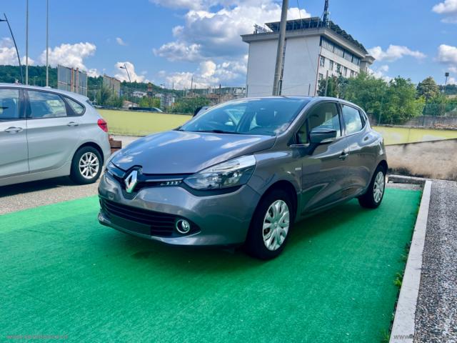 Auto - Renault clio 1.2 75 cv gpl 5p. live