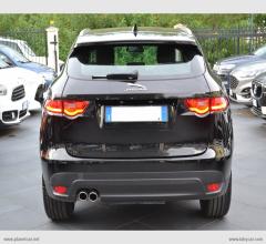 Auto - Jaguar f-pace 2.0 d 180 cv awd