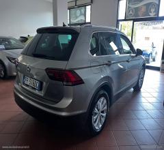 Auto - Volkswagen tiguan 1.6 tdi business bmt