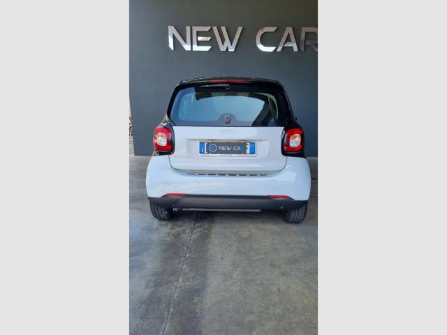 Auto - Smart fortwo 70 1.0 twinamic passion