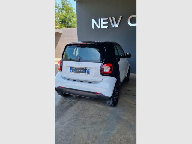 Auto - Smart fortwo 70 1.0 twinamic passion