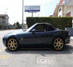 Auto - Mazda mx-5 roadster 1.8l fire