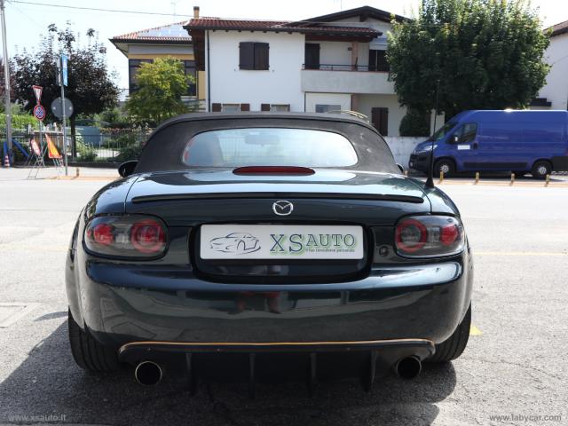 Auto - Mazda mx-5 roadster 1.8l fire