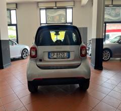 Auto - Smart fortwo eq prime