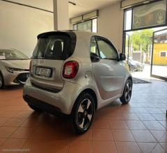 Auto - Smart fortwo eq prime