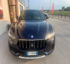 Auto - Maserati levante v6 diesel awd