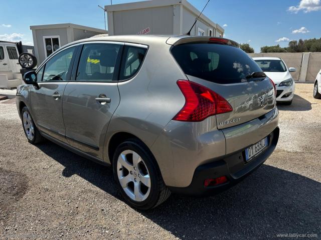 Auto - Peugeot 3008 1.6 hdi 110 cv tecno