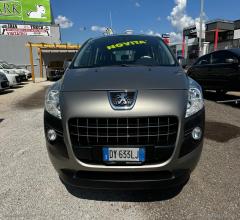 Auto - Peugeot 3008 1.6 hdi 110 cv tecno