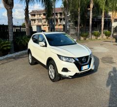 Auto - Nissan qashqai 1.5 dci n-connecta