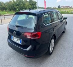 Auto - Volkswagen passat var. 2.0 tdi 122 cv evo dsg bus.