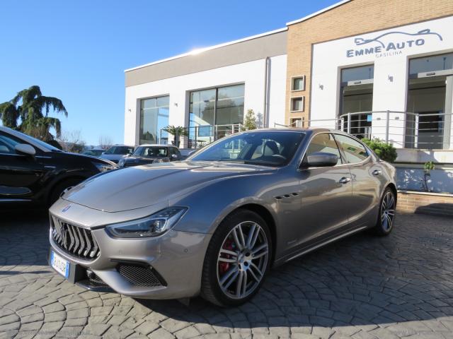 Auto - Maserati ghibli v6 430 cv q4 gransport modena