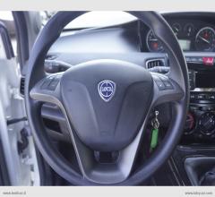 Auto - Lancia ypsilon 1.2 69cv 5p.ti elefantino blu