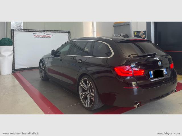 Auto - Bmw serie 5 f11 520d touring eletta  aut.