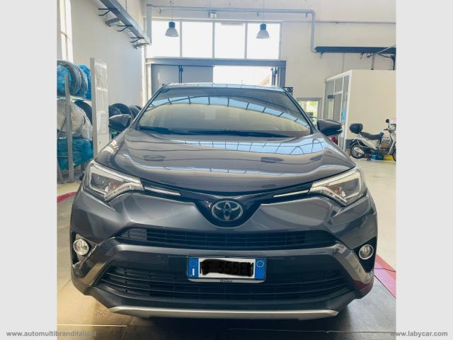 Auto - Toyota rav4 2.0 d-4d 2wd business