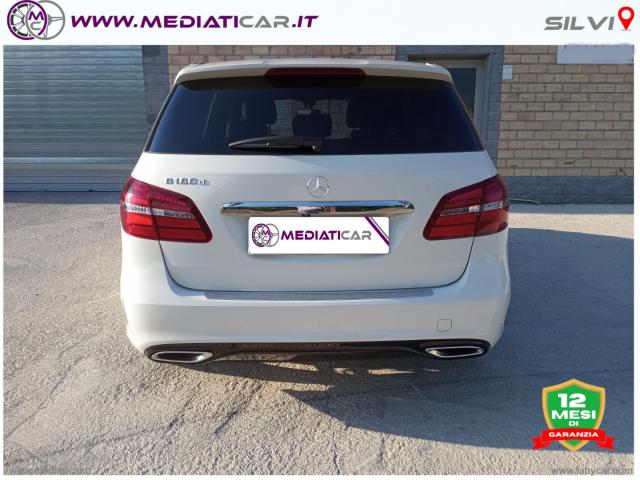 Auto - Mercedes-benz b 180 d premium