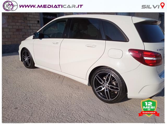 Auto - Mercedes-benz b 180 d premium