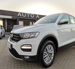 Auto - Volkswagen t-roc 2.0 tdi business bluemot. tech.