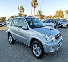 Auto - Toyota rav4 2.0 tdi d-4d 5p. sol