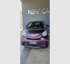 Auto - Toyota iq 1.0