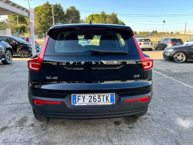 Auto - Volvo xc40 d3 business