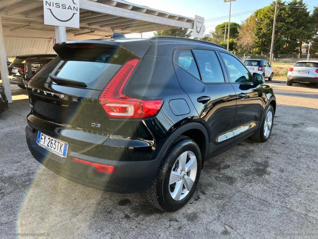 Auto - Volvo xc40 d3 business