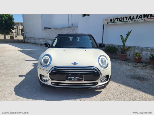 Auto - Mini mini cooper d clubman