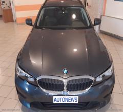 Auto - Bmw 318d touring business advantage aut.