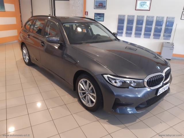 Auto - Bmw 318d touring business advantage aut.