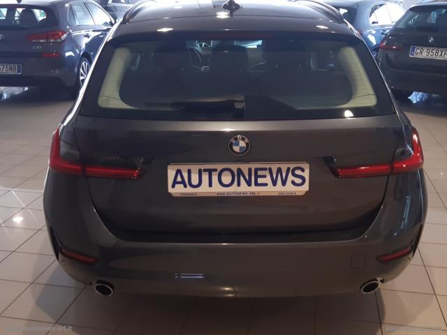 Auto - Bmw 318d touring business advantage aut.