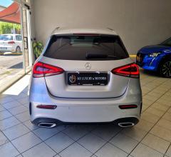 Auto - Mercedes-benz a 200 d aut. premium amg night edition