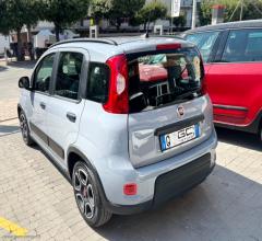 Auto - Fiat panda 1.0 firefly s&s hybrid city life