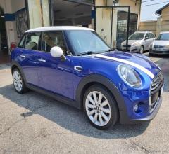 Auto - Mini mini cooper d 5 porte c/aut.