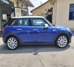 Auto - Mini mini cooper d 5 porte c/aut.