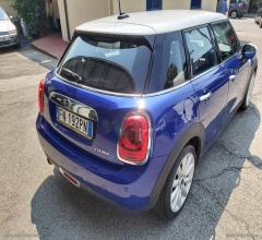 Auto - Mini mini cooper d 5 porte c/aut.