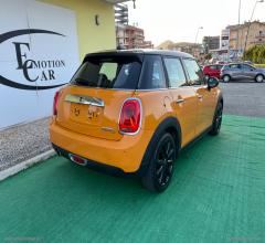 Auto - Mini mini cooper d 5 porte